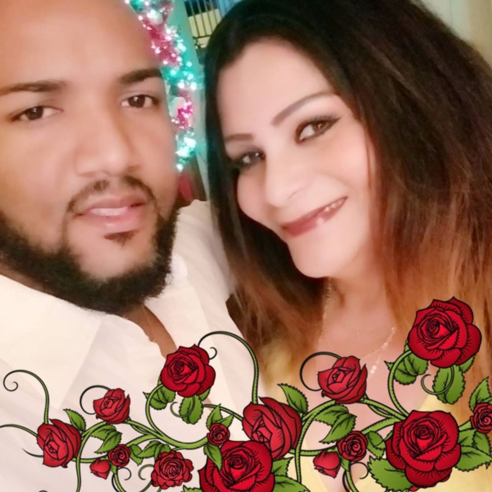 Meet your Posher, Cristela